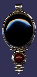 Black Onyx with Carnelian