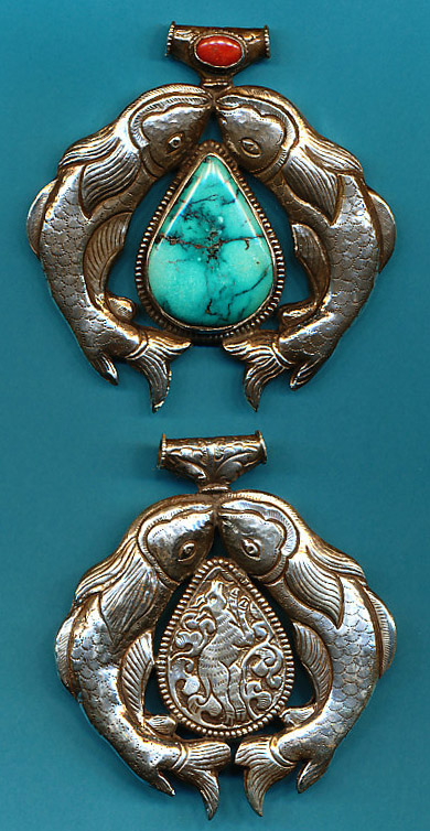 Double Fish Pendant.JPG
