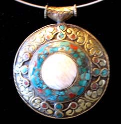 Nilofur Brass Shell and Turq.