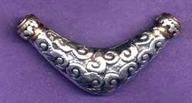 Nilofur Curved Center Bead
