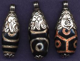 Nilofur Dzi Capped Pendants