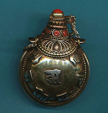 Om Coin Bottle Snuff