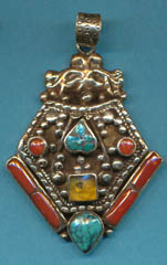 Qazi 025 Pendant