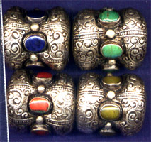 Qazi Large 4-stone bead