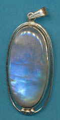 RT Rainbow Moonstone